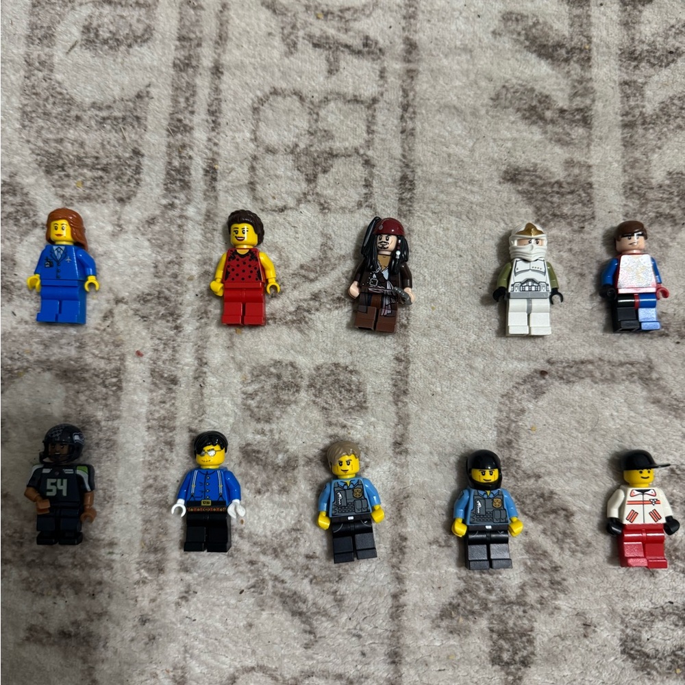 LEGO Minifigures Set - Multicolor